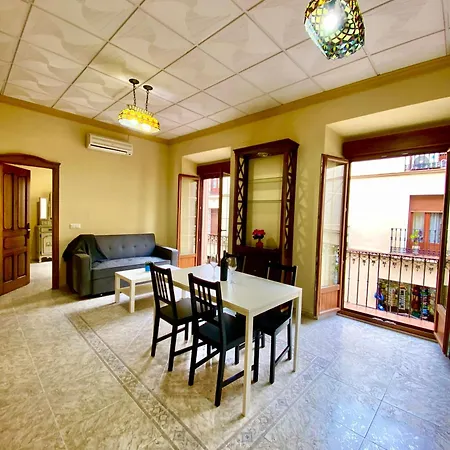 Abeto Apartment *