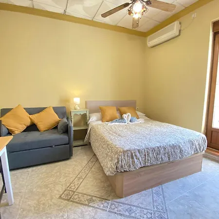 Abeto Apartment *